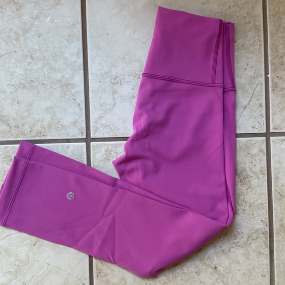 lululemon Women's Wunder Train Leggings 21" Inseam Size 2 Pow Pink Tone - Picture 5 of 6